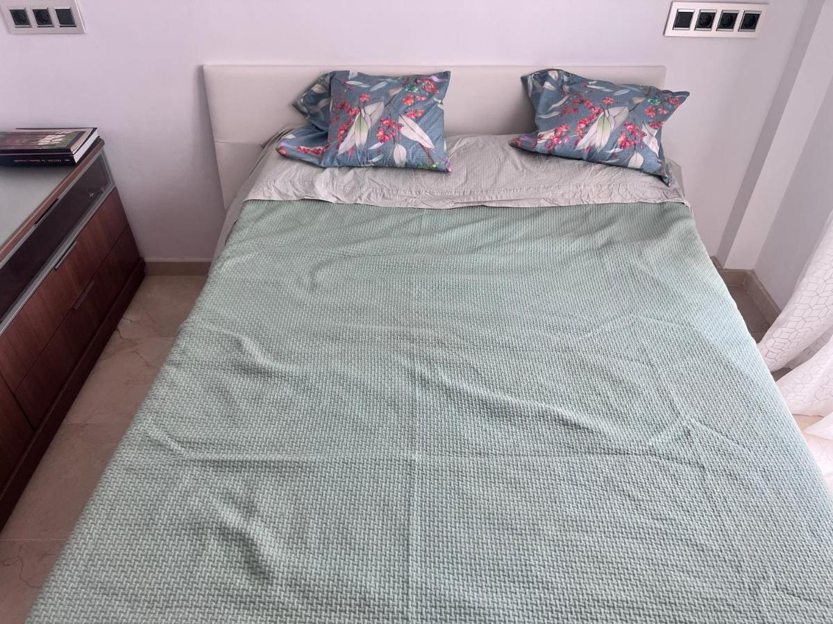 Casa Ideal Familias Y Grupos Con Balcones Exterior Soleada Patios Cerca Alhambra, Sierra Nevada, Rio Genil, Lancha Del Genil, Parque Llano Y Reloj Del Sol Con Barbacoas, Campo De Futbol, Circuito Gimnasia Leilighet Granada Eksteriør bilde