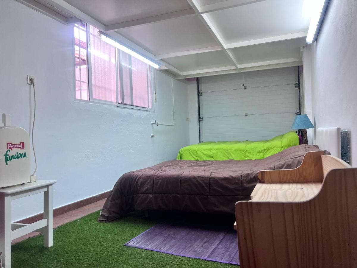 Casa Ideal Familias Y Grupos Con Balcones Exterior Soleada Patios Cerca Alhambra, Sierra Nevada, Rio Genil, Lancha Del Genil, Parque Llano Y Reloj Del Sol Con Barbacoas, Campo De Futbol, Circuito Gimnasia Leilighet Granada Eksteriør bilde