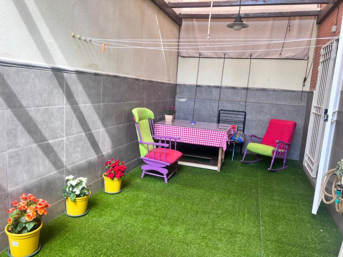 Casa Ideal Familias Y Grupos Con Balcones Exterior Soleada Patios Cerca Alhambra, Sierra Nevada, Rio Genil, Lancha Del Genil, Parque Llano Y Reloj Del Sol Con Barbacoas, Campo De Futbol, Circuito Gimnasia Leilighet Granada Eksteriør bilde