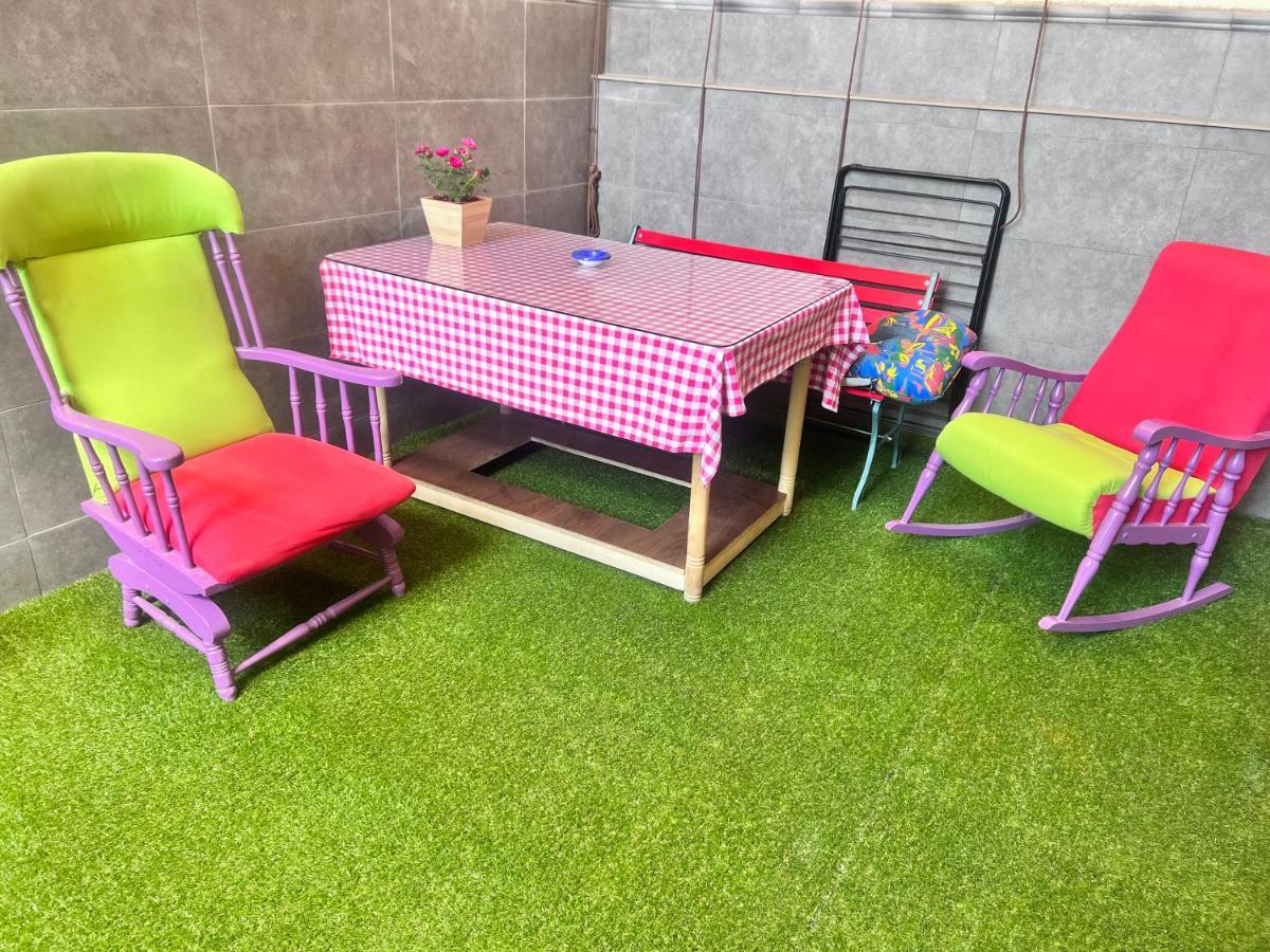 Casa Ideal Familias Y Grupos Con Balcones Exterior Soleada Patios Cerca Alhambra, Sierra Nevada, Rio Genil, Lancha Del Genil, Parque Llano Y Reloj Del Sol Con Barbacoas, Campo De Futbol, Circuito Gimnasia Leilighet Granada Eksteriør bilde