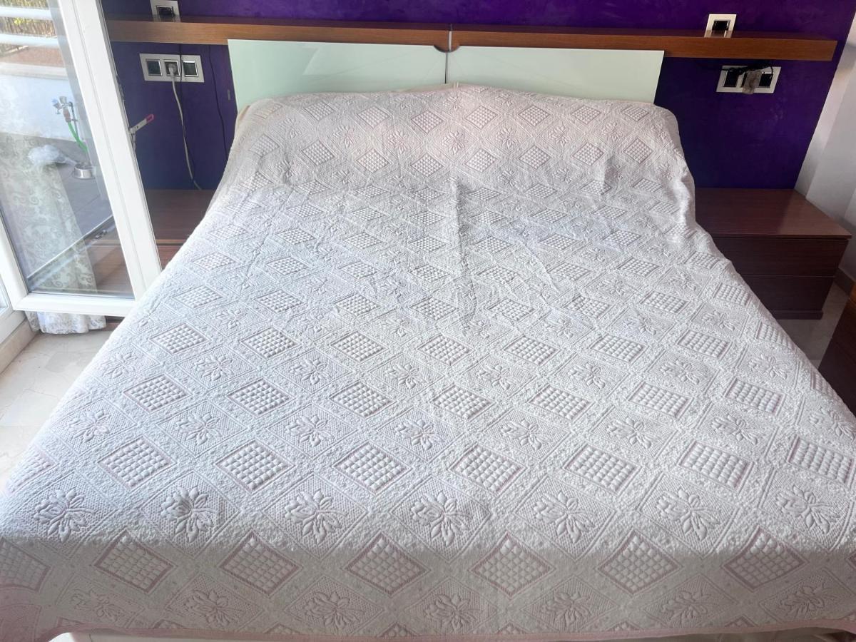 Casa Ideal Familias Y Grupos Con Balcones Exterior Soleada Patios Cerca Alhambra, Sierra Nevada, Rio Genil, Lancha Del Genil, Parque Llano Y Reloj Del Sol Con Barbacoas, Campo De Futbol, Circuito Gimnasia Leilighet Granada Eksteriør bilde