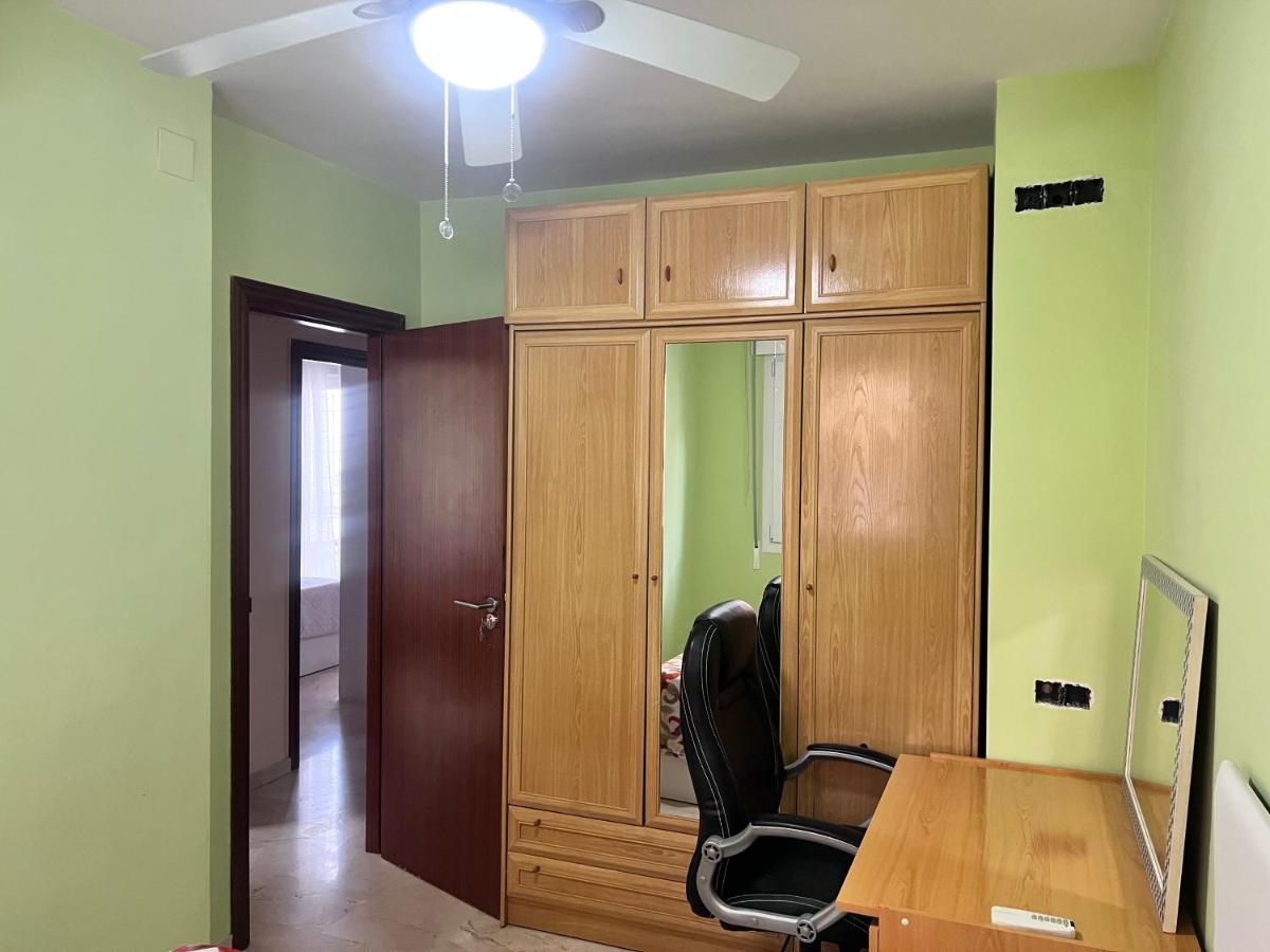 Casa Ideal Familias Y Grupos Con Balcones Exterior Soleada Patios Cerca Alhambra, Sierra Nevada, Rio Genil, Lancha Del Genil, Parque Llano Y Reloj Del Sol Con Barbacoas, Campo De Futbol, Circuito Gimnasia Leilighet Granada Eksteriør bilde